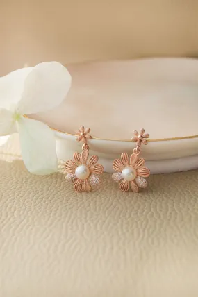 Alluring Pearl Rose Gold Plated Sterling Silver Stud Earrings