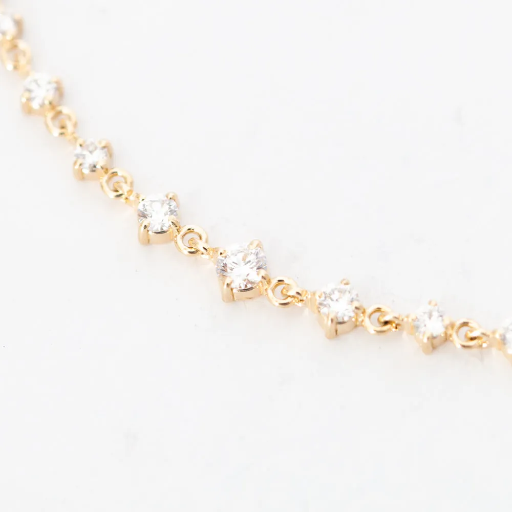 Graduated Linked Prong Diamond Bolo Bracelet