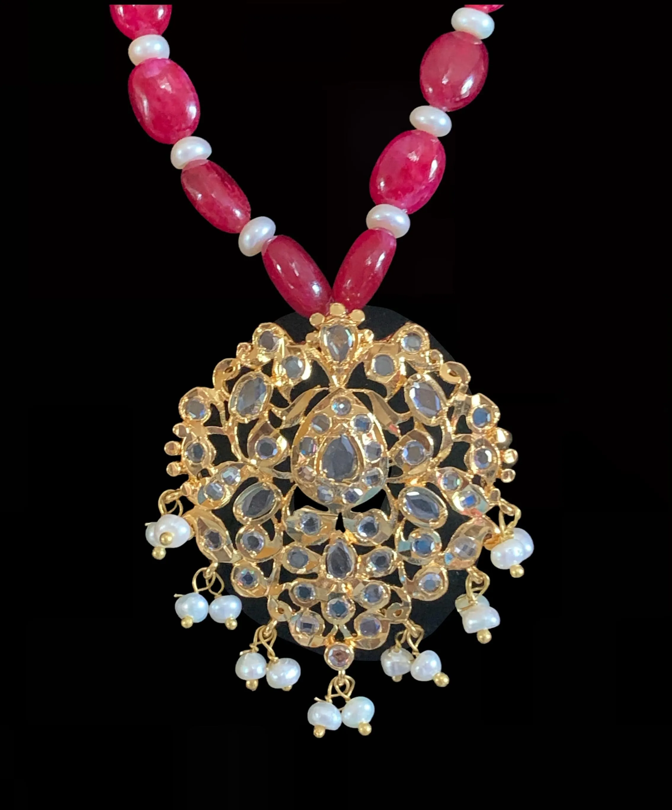 Hania hyderabadi pendant set in ruby ( READY TO SHIP )