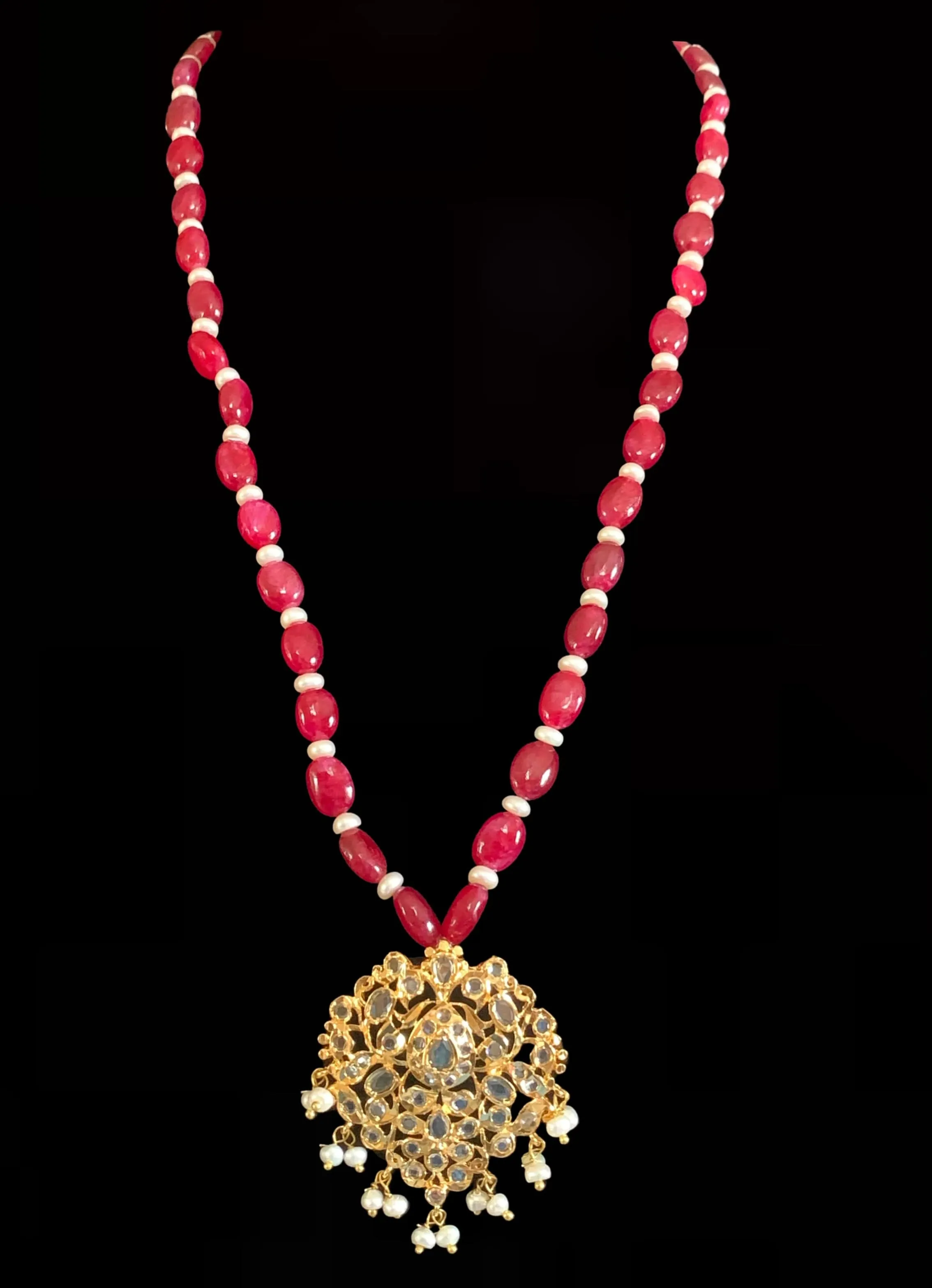 Hania hyderabadi pendant set in ruby ( READY TO SHIP )