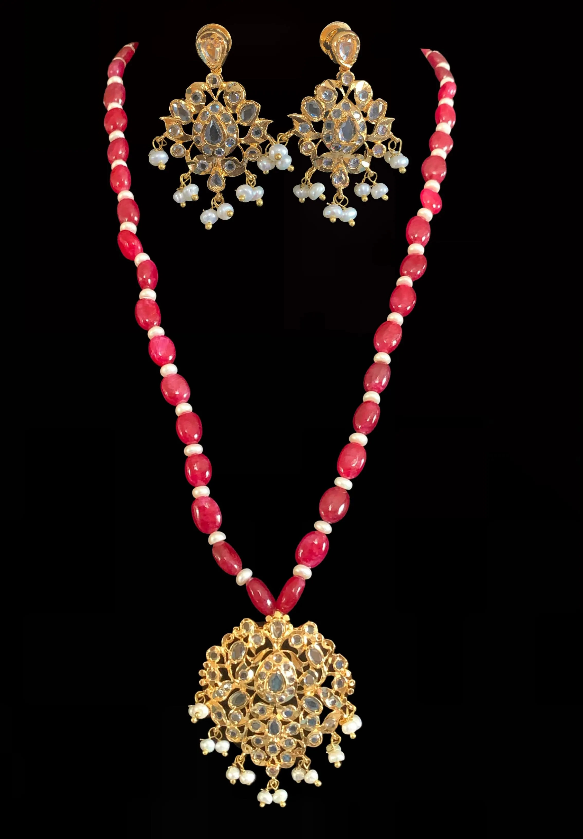 Hania hyderabadi pendant set in ruby ( READY TO SHIP )