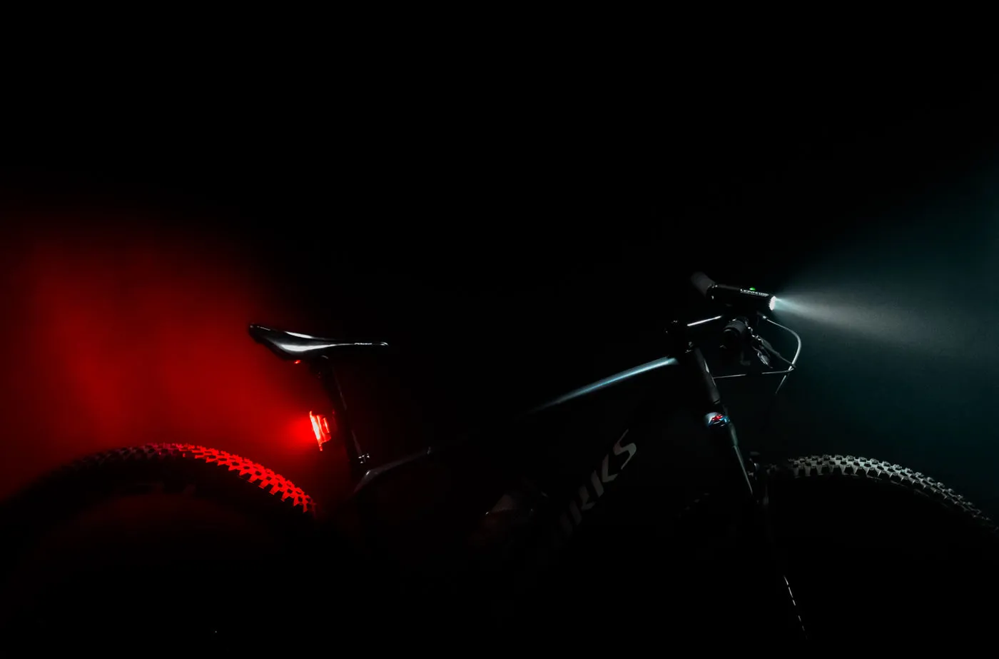 Lezyne Strip Drive Pro 400  Rear Light