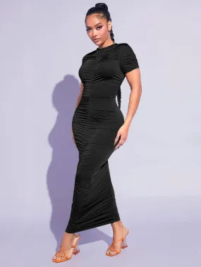 Solid Ruched Bodycon Dress in black